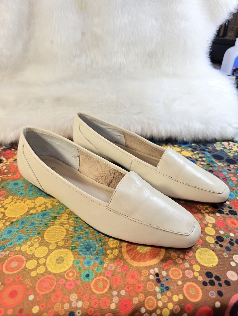 Treo Classic Women's Cream Leather Loafers - Picture 3 of 10
